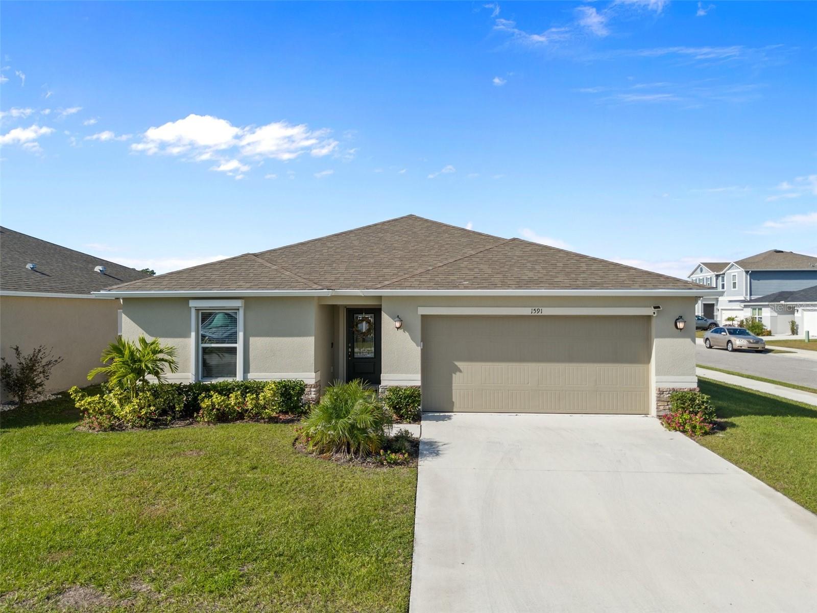 1591 Mattie Pointe Pl