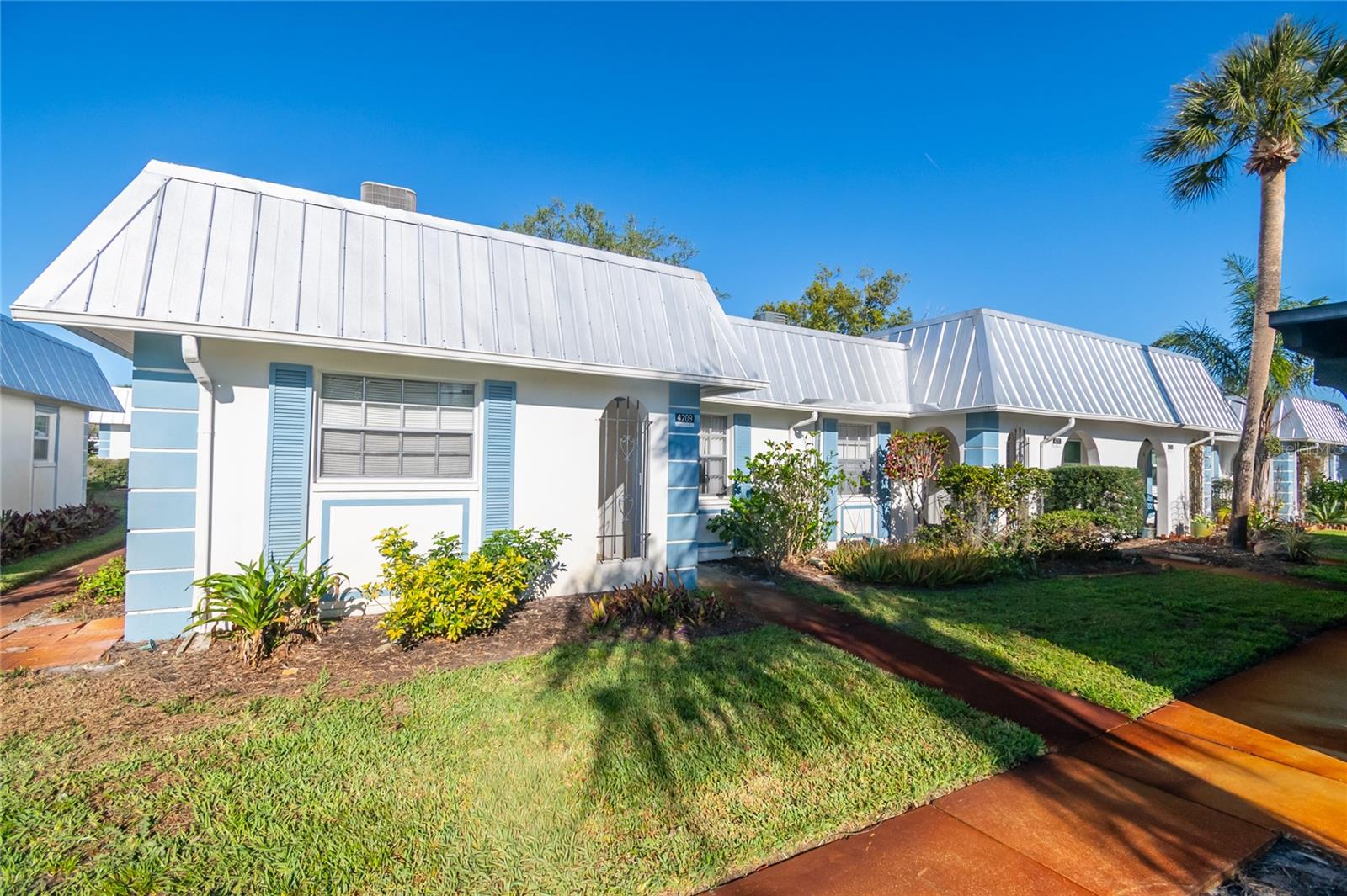 4209 Tamargo Dr #4209