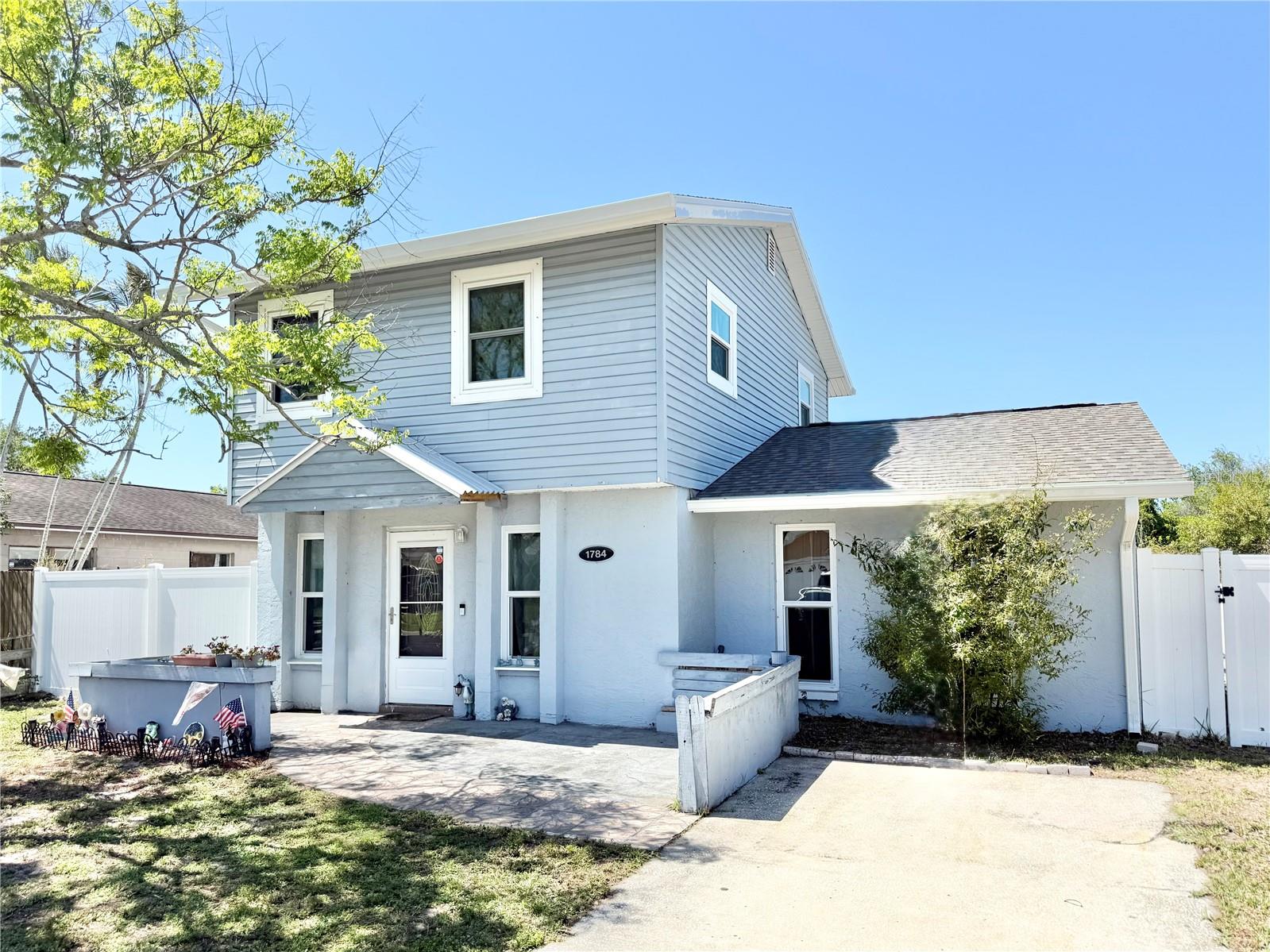 1784 Taylor Lake Pl