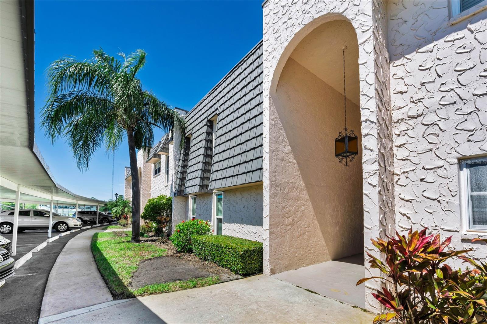 219 Elmwood Cir #219