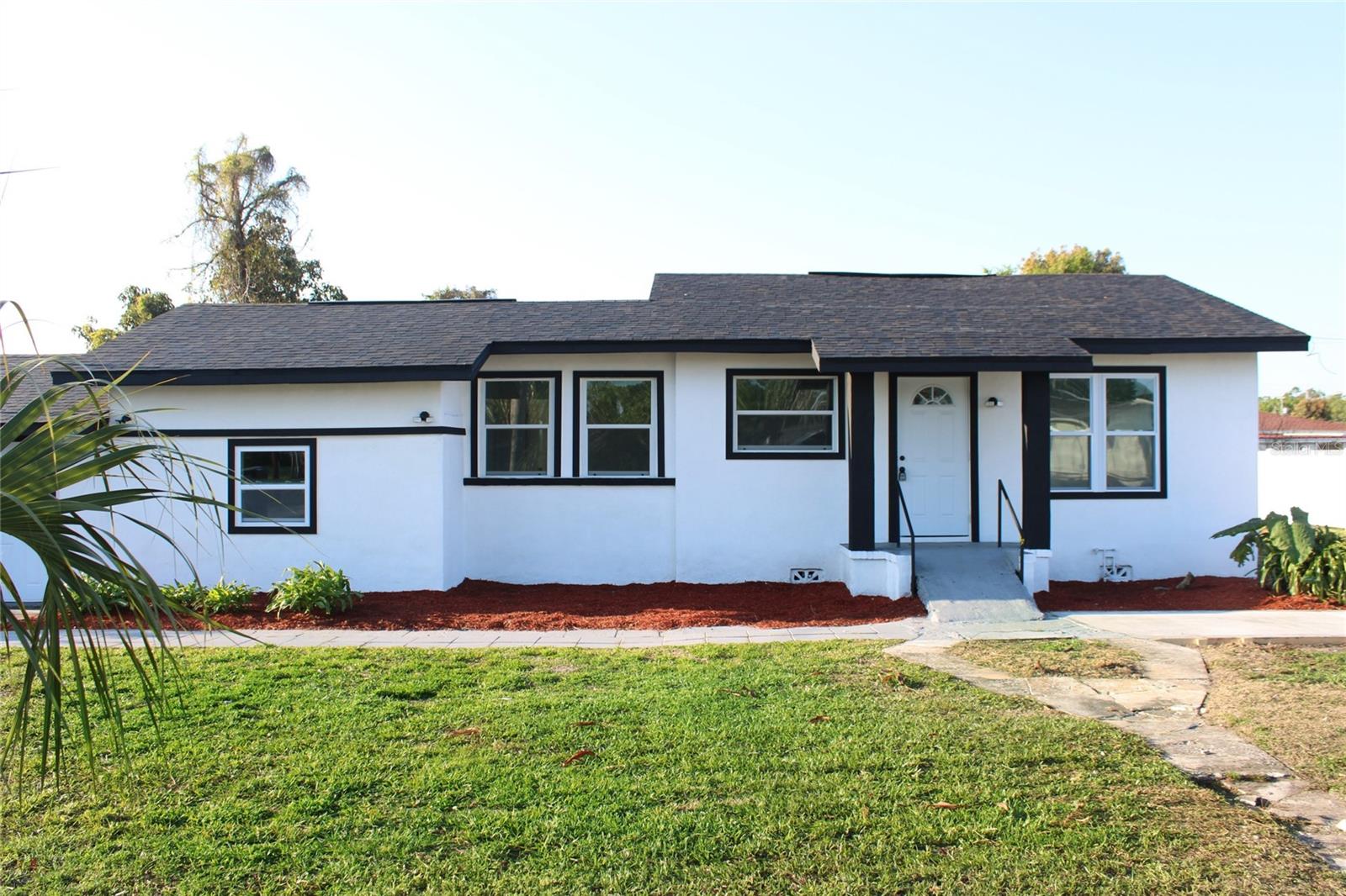 2708 W Elm St