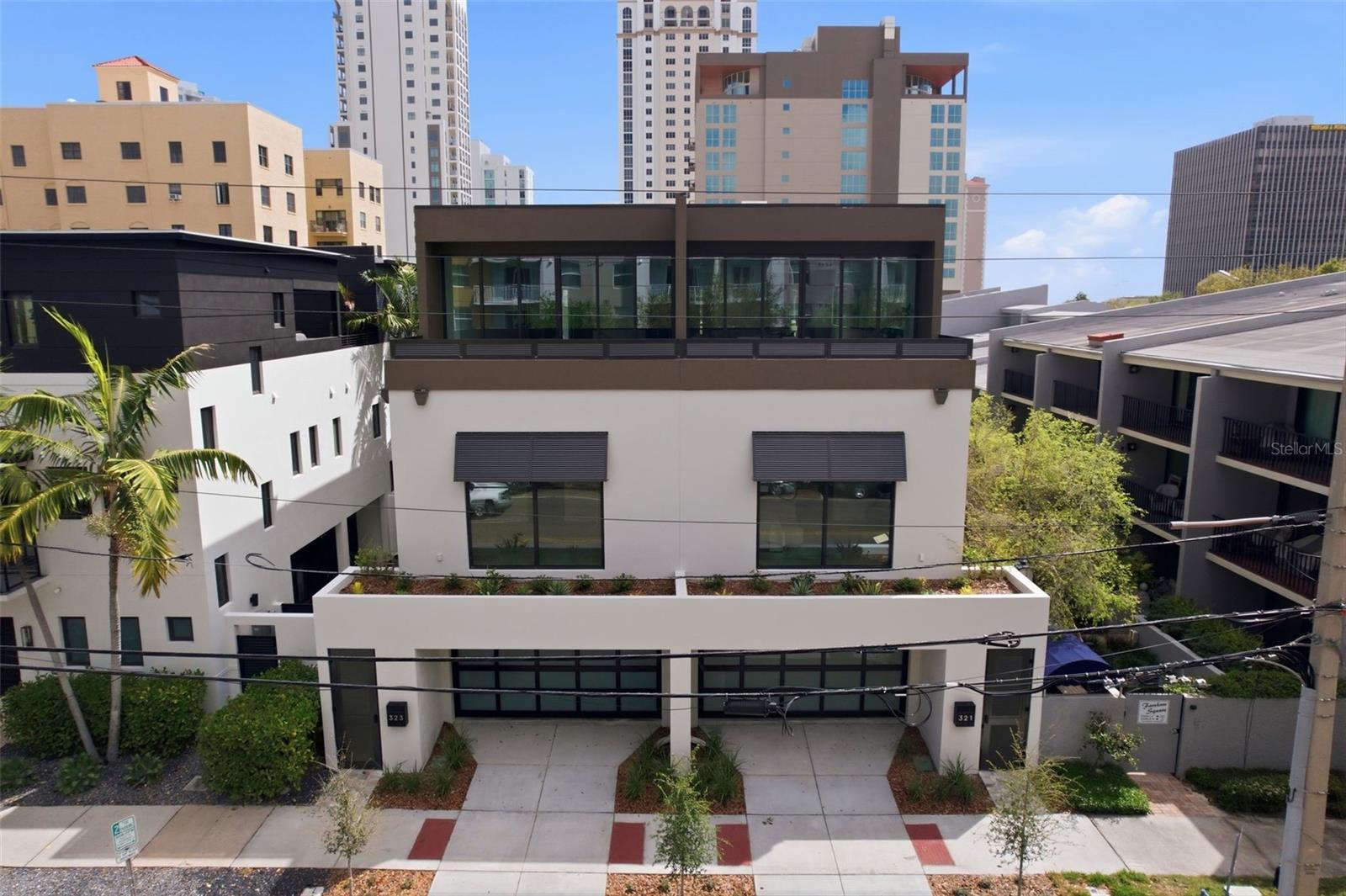 321 2nd St N
