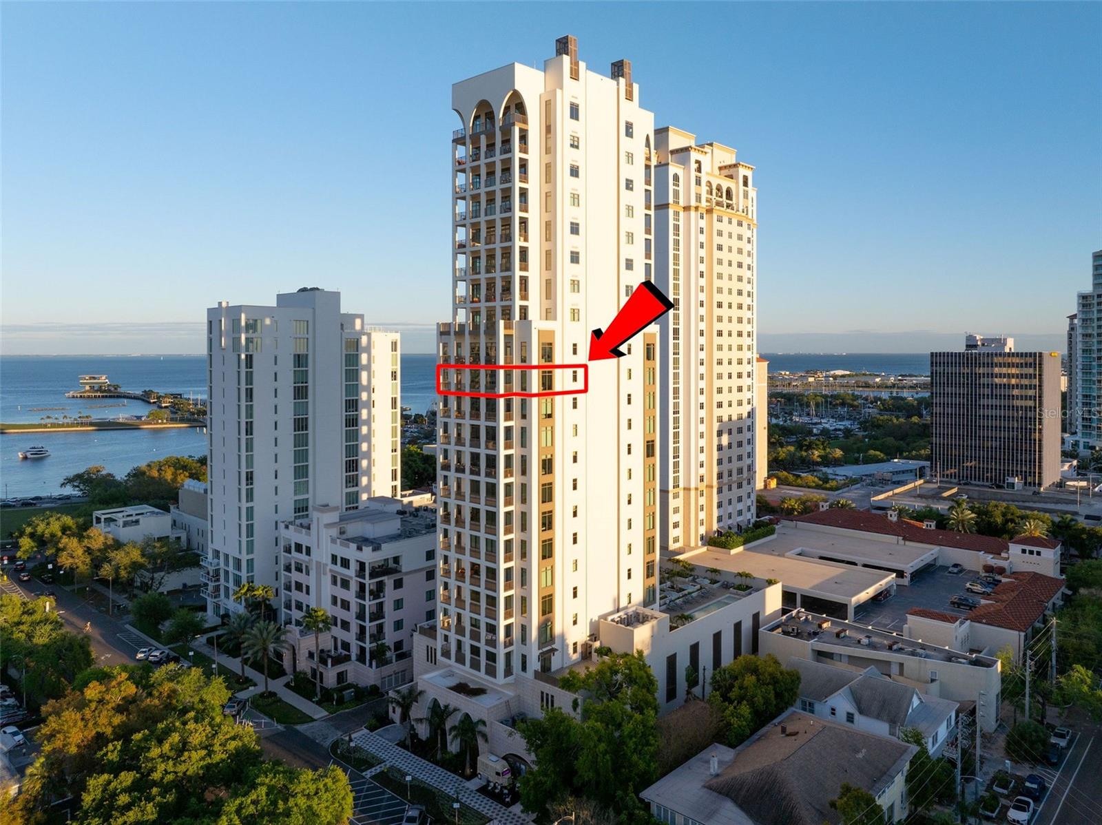 126 4th Ave NE #1401