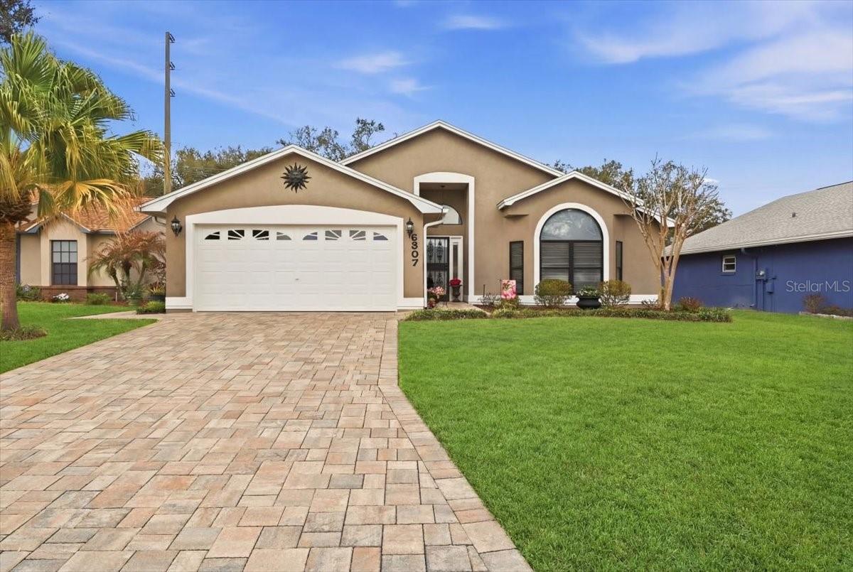 6307 Egret Dr