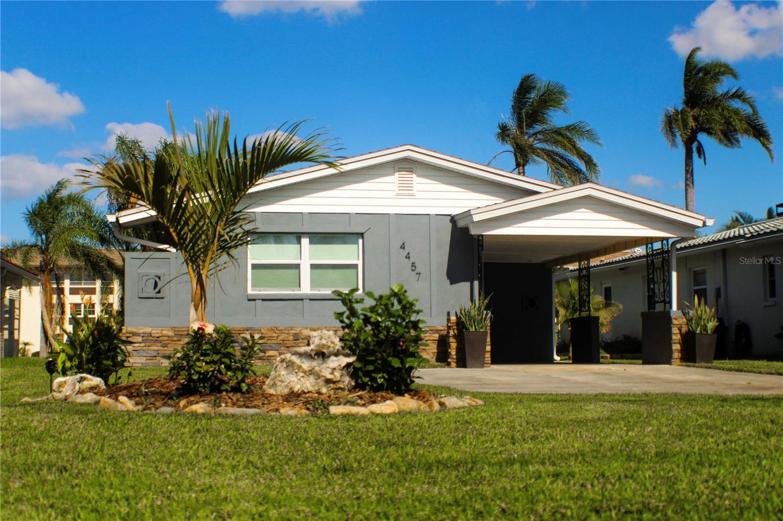 4457 Floramar Ter