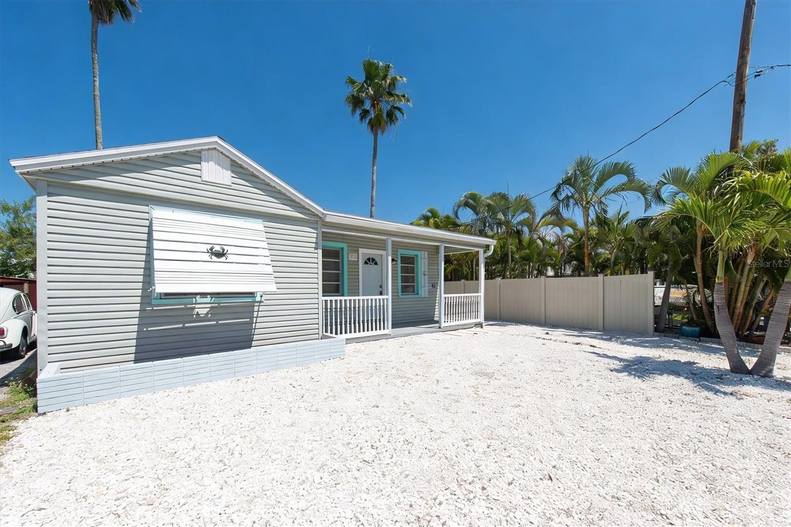 358 Boca Ciega Dr