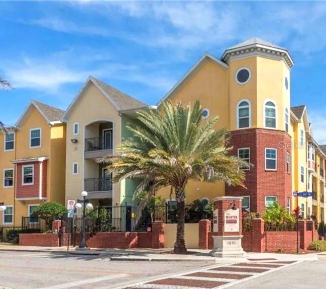 1910 E Palm Ave #9101