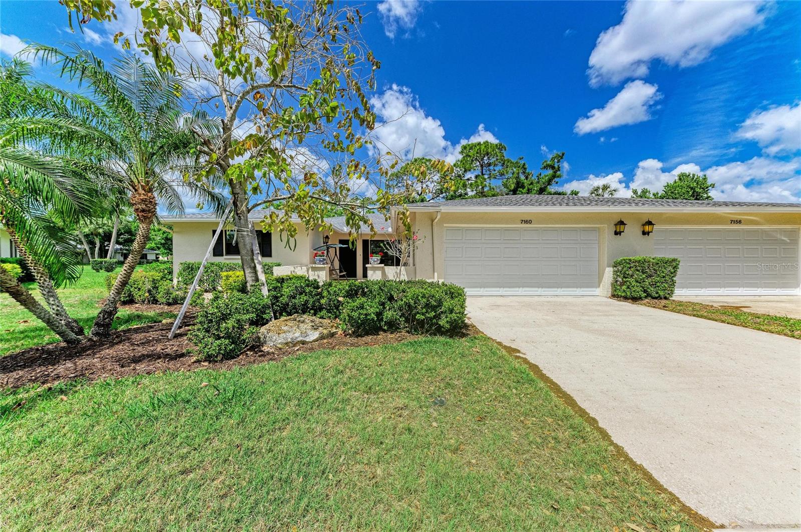 7160 Fairway Bend Cir