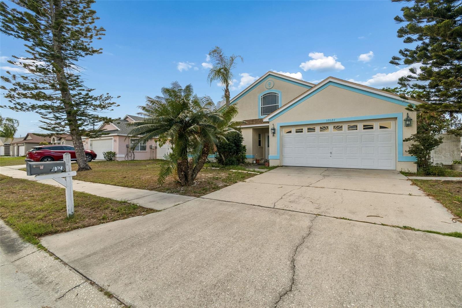 10127 Barnett Loop
