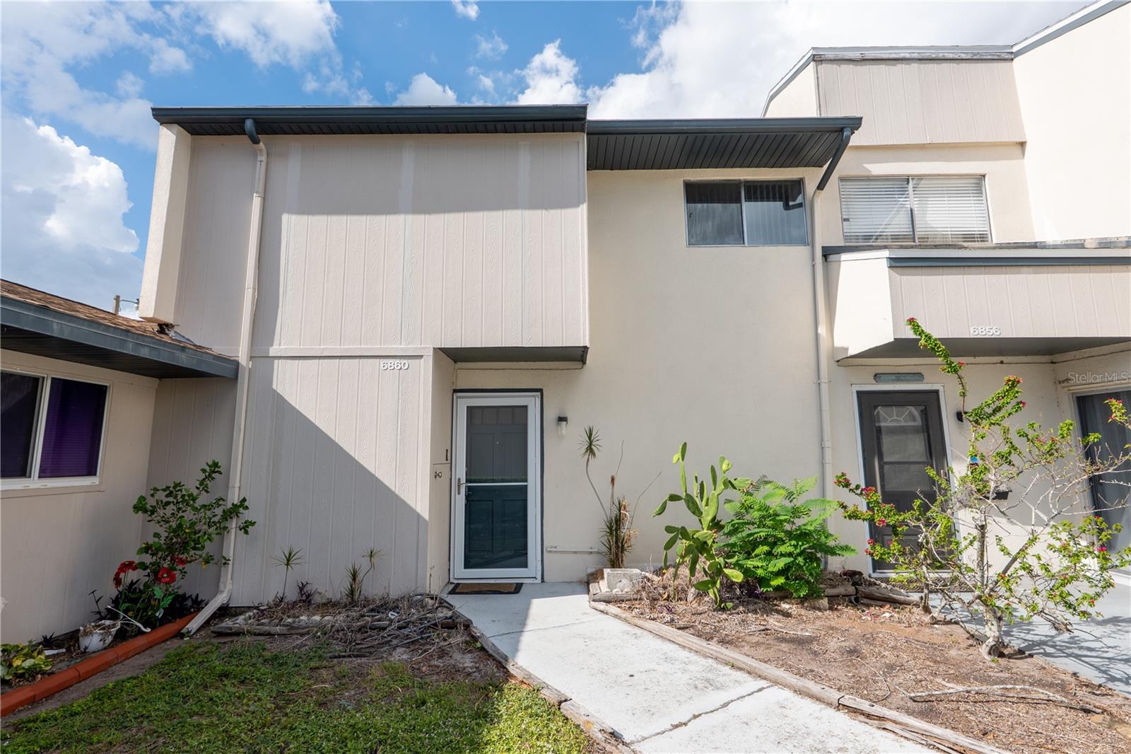 6860 Whitman CT #32B
