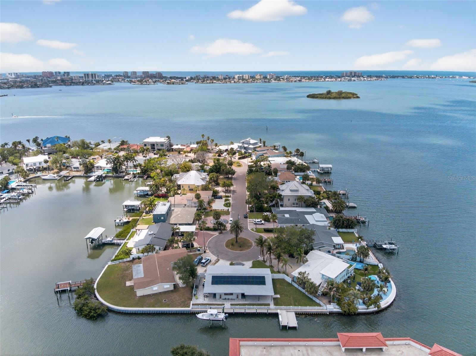1866 Venetian Point Dr