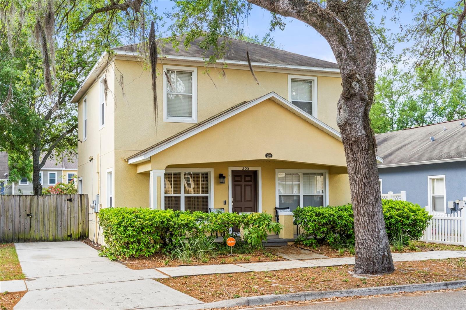 205 E Kirby St