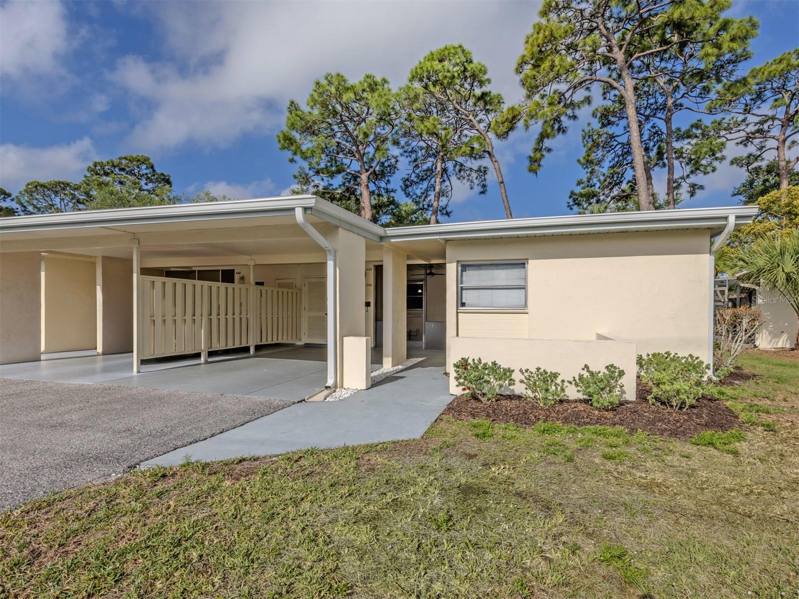 6108 Green View Dr #143