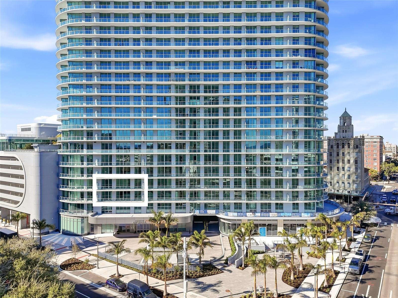 400 Central Ave #303
