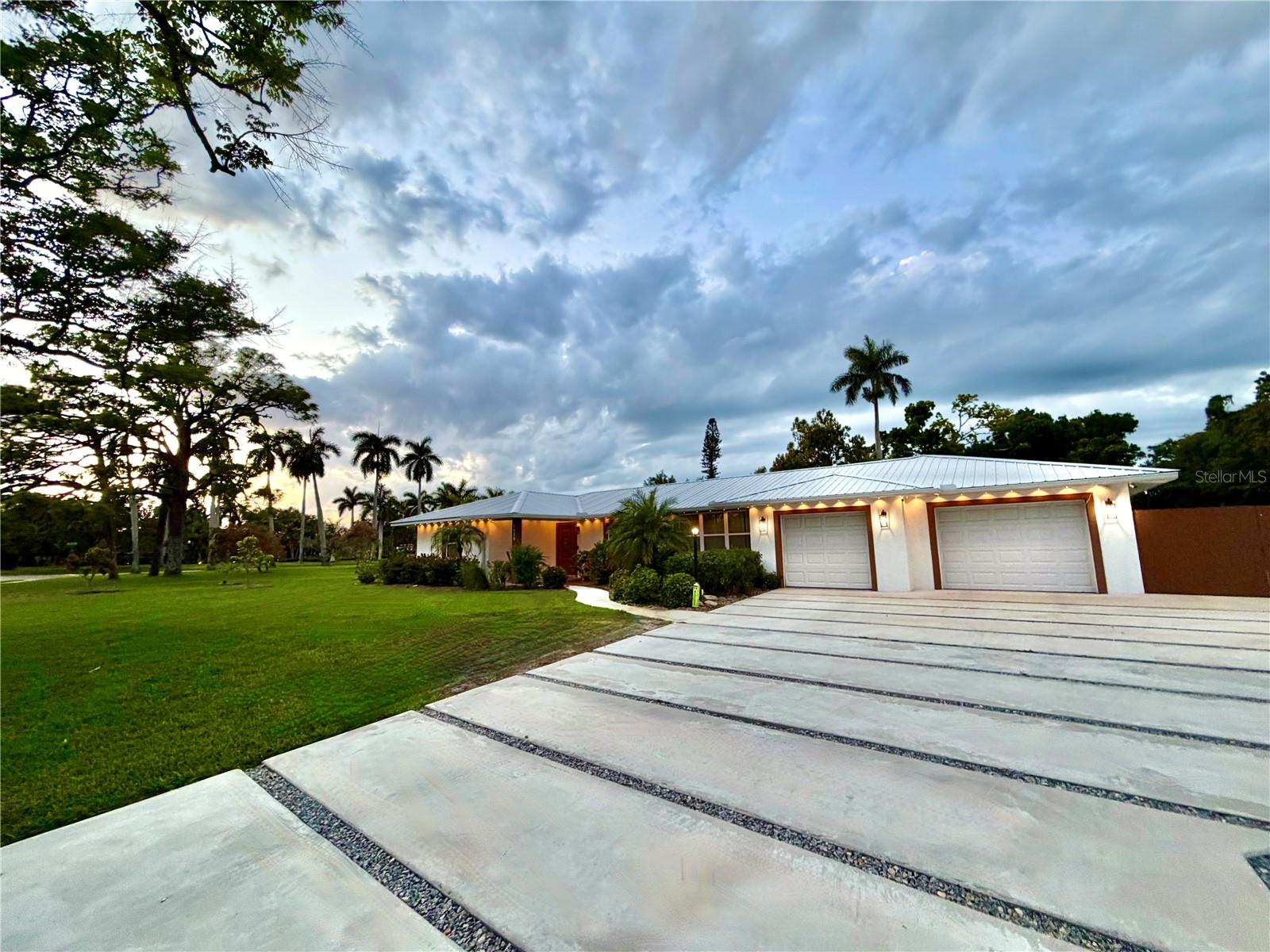 4620 7th Ave W