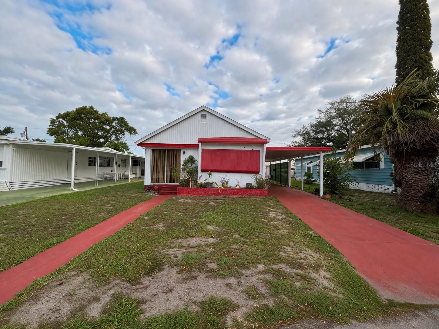 5619 Sunshine Park Dr
