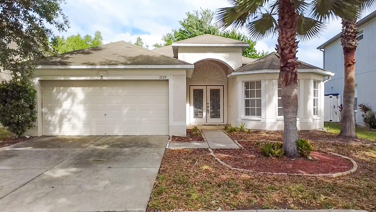 3229 Dunstable Dr