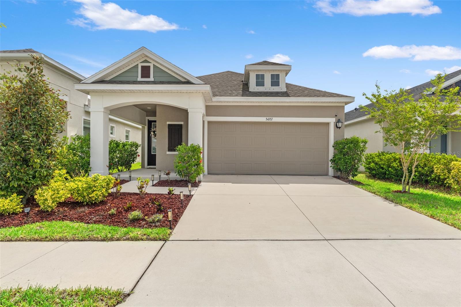 5607 Del Coronado