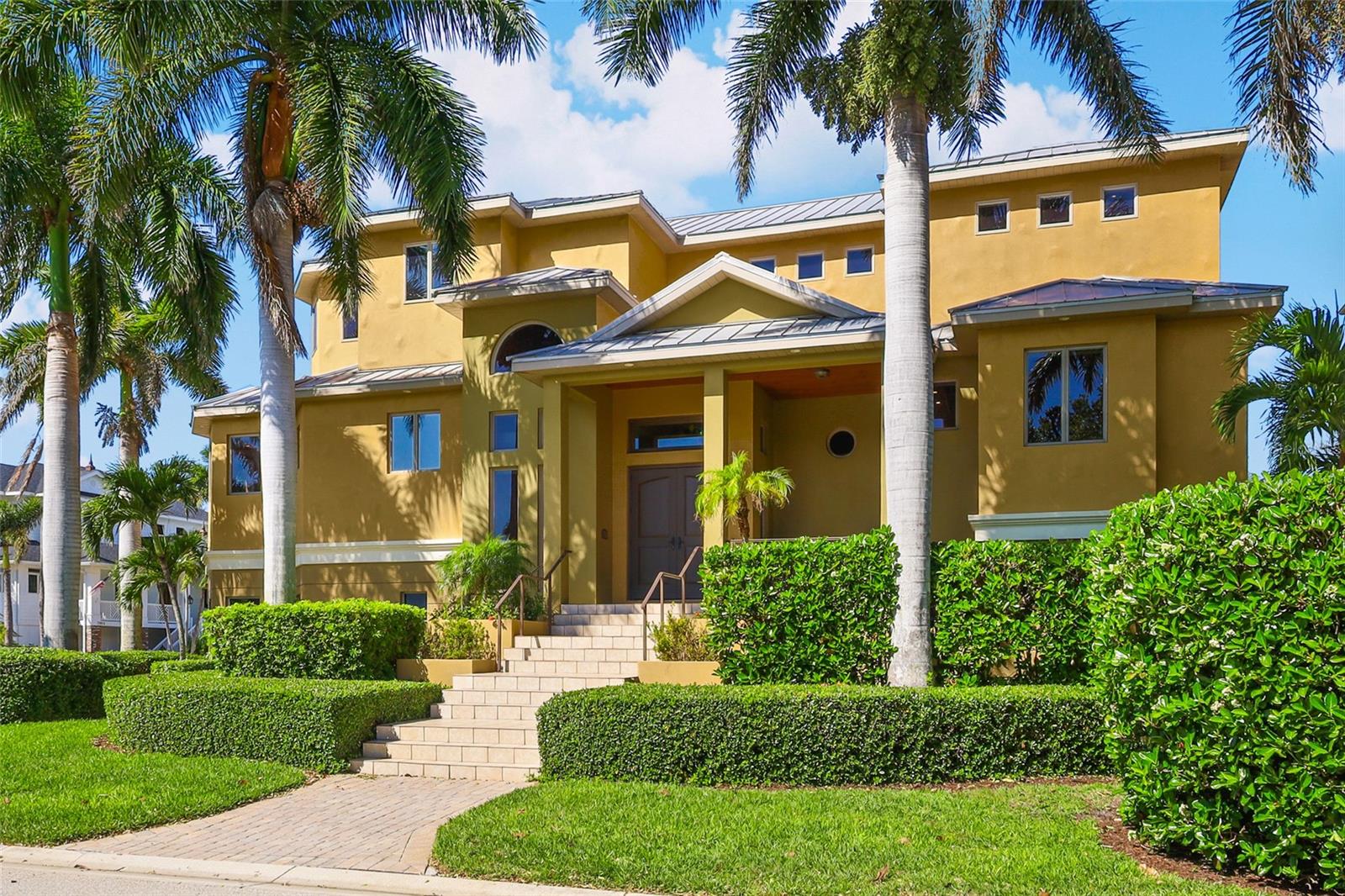7158 Hawks Harbor Cir