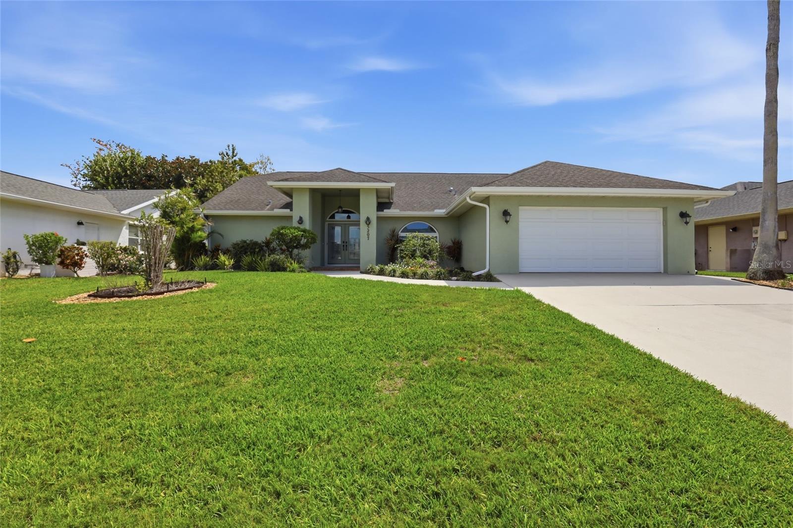 5207 86th Street CT W