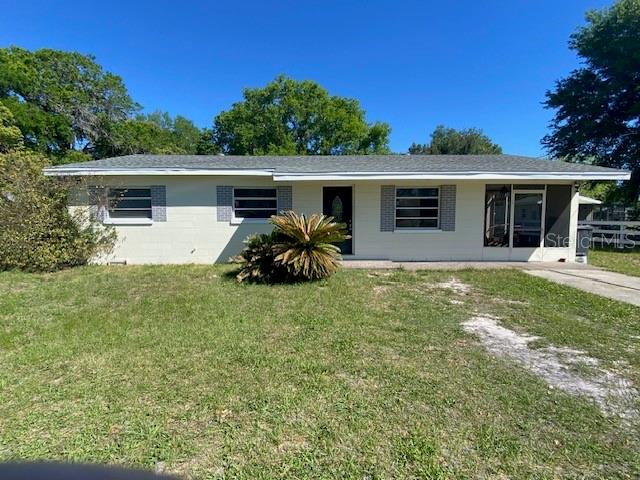 4316 E Knights Griffin Rd