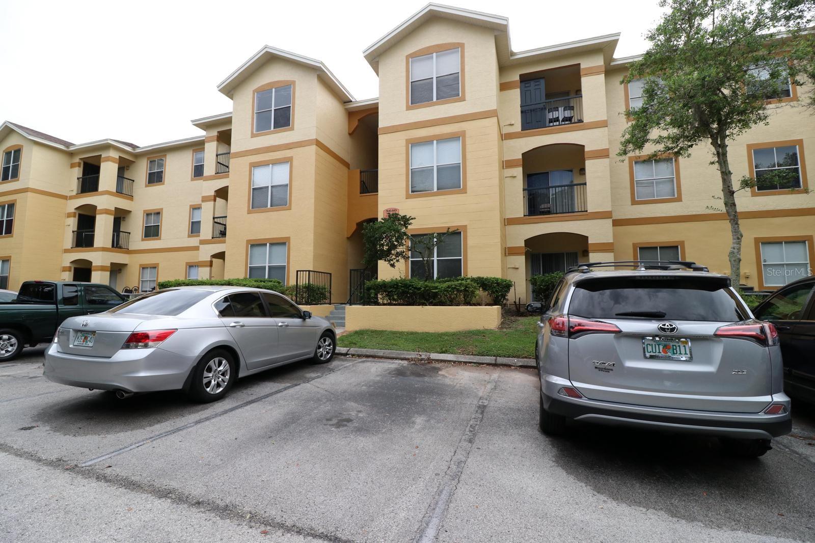 5610 Pinnacle Heights Cir #107