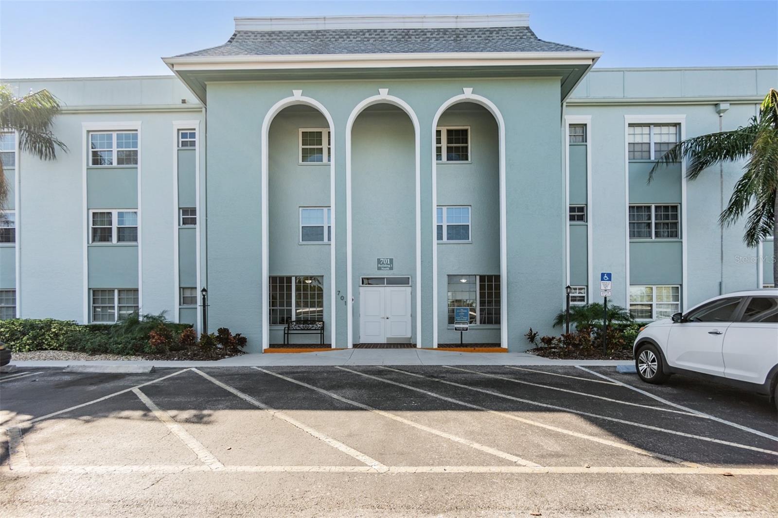 701 Poinsettia Rd #306