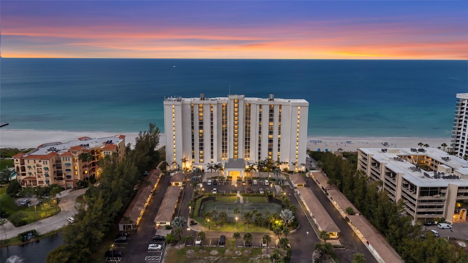 2425 Gulf Of Mexico Dr #8C