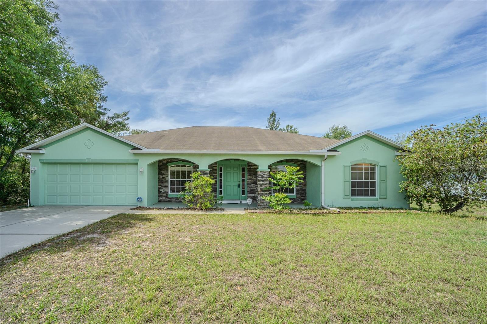 6283 Lorraine Ln