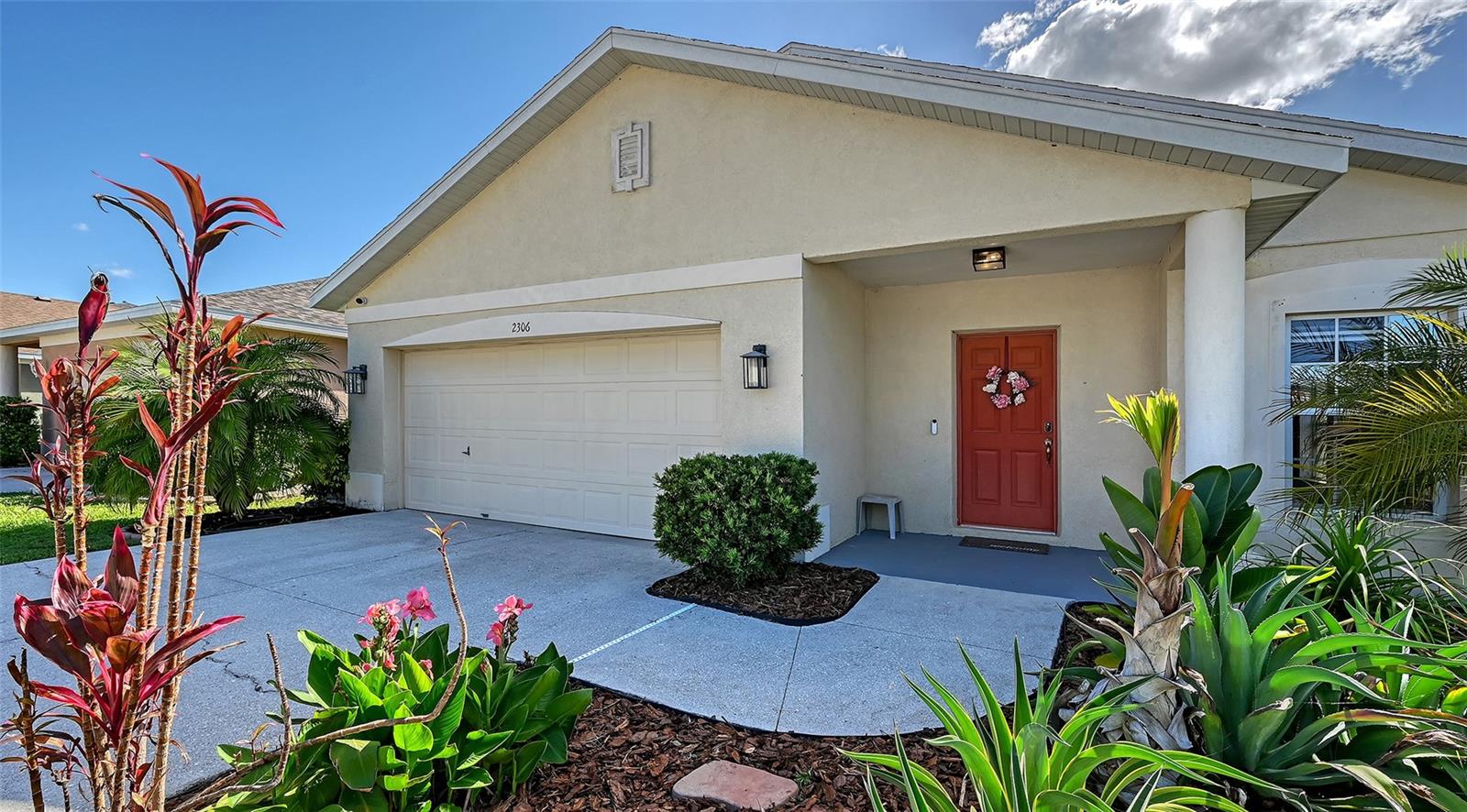 2306 29th Ave E