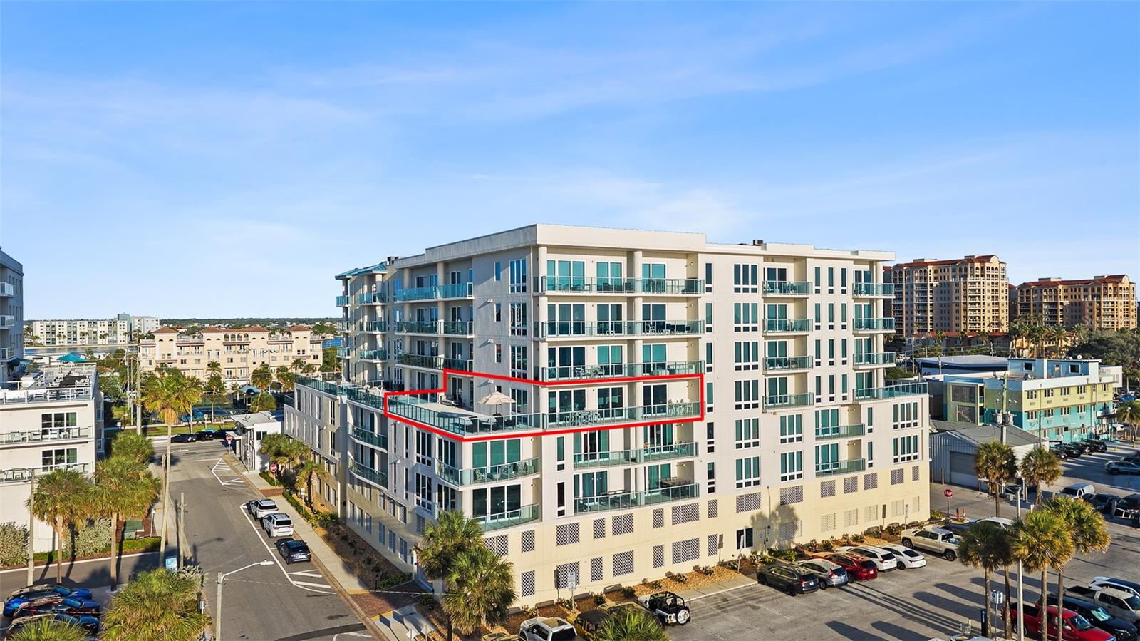 15 Avalon St #502