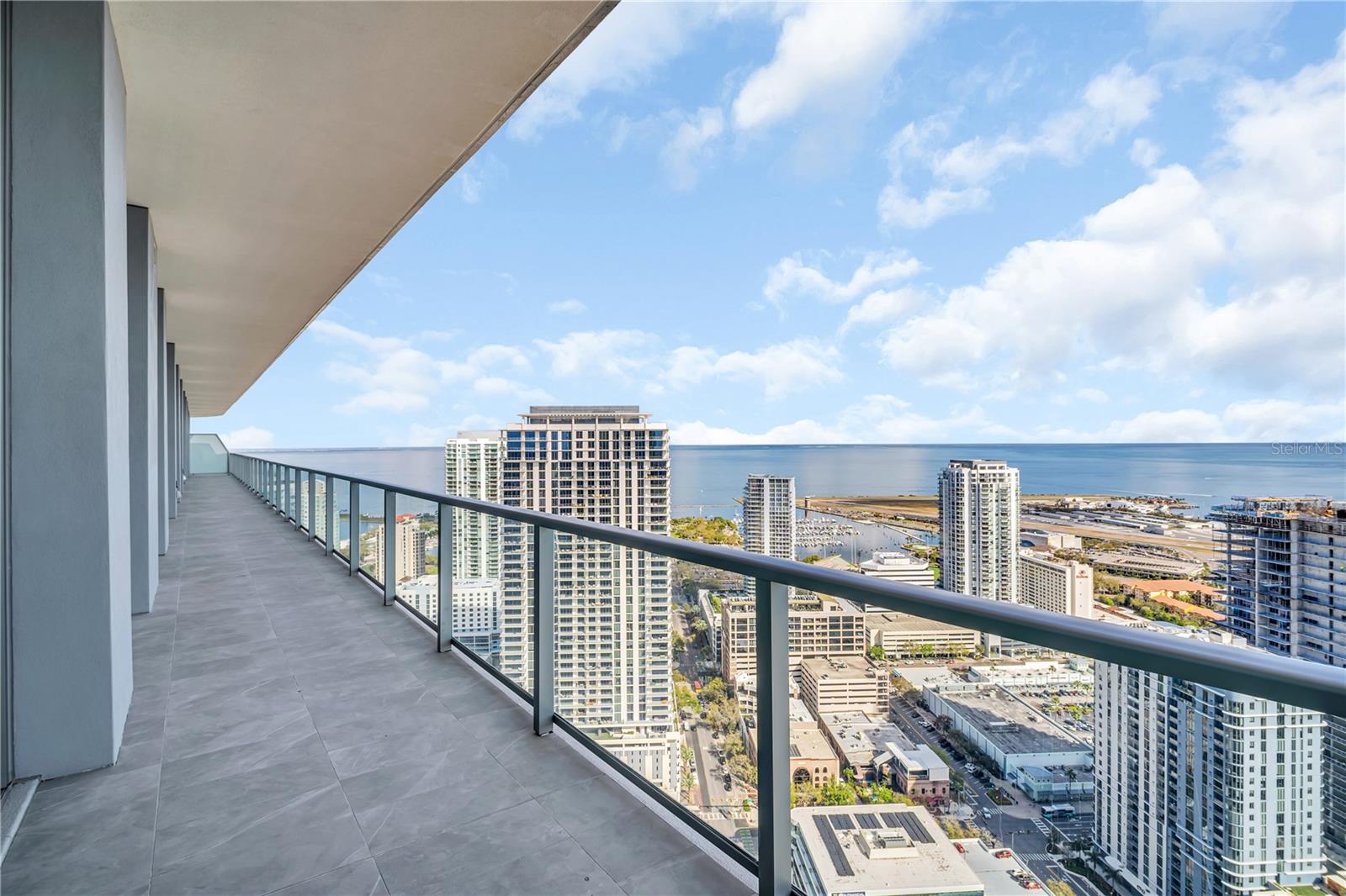 400 Central Ave #4002