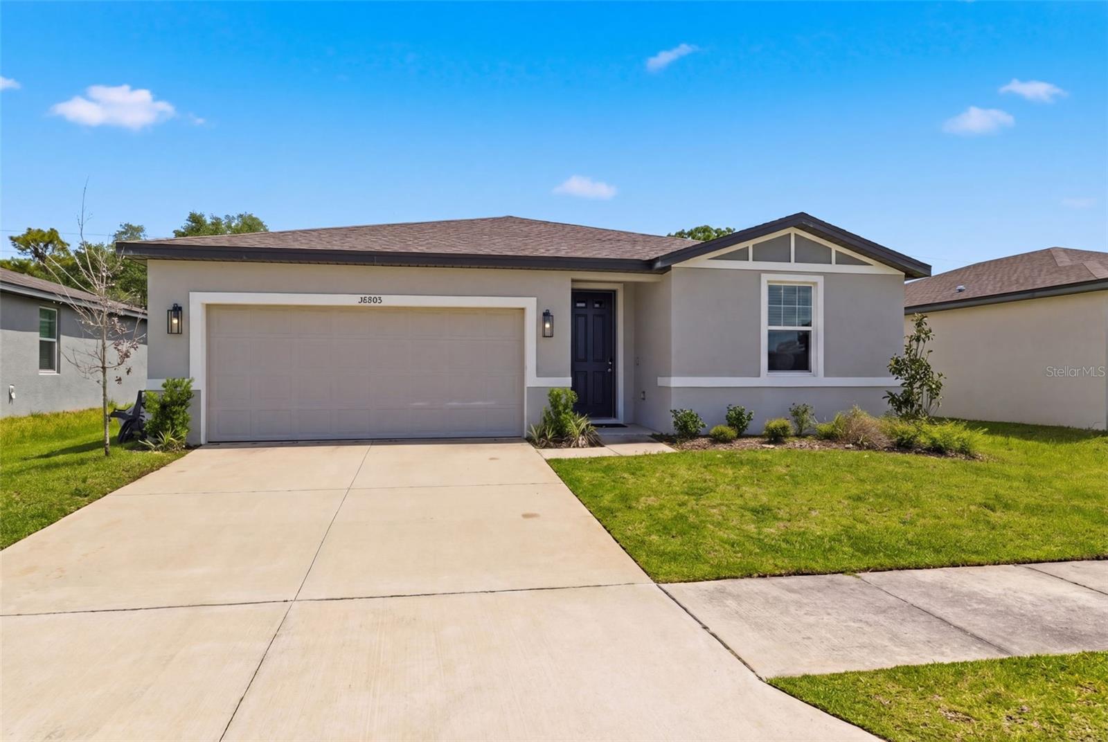 38905 Harlow Rose Dr