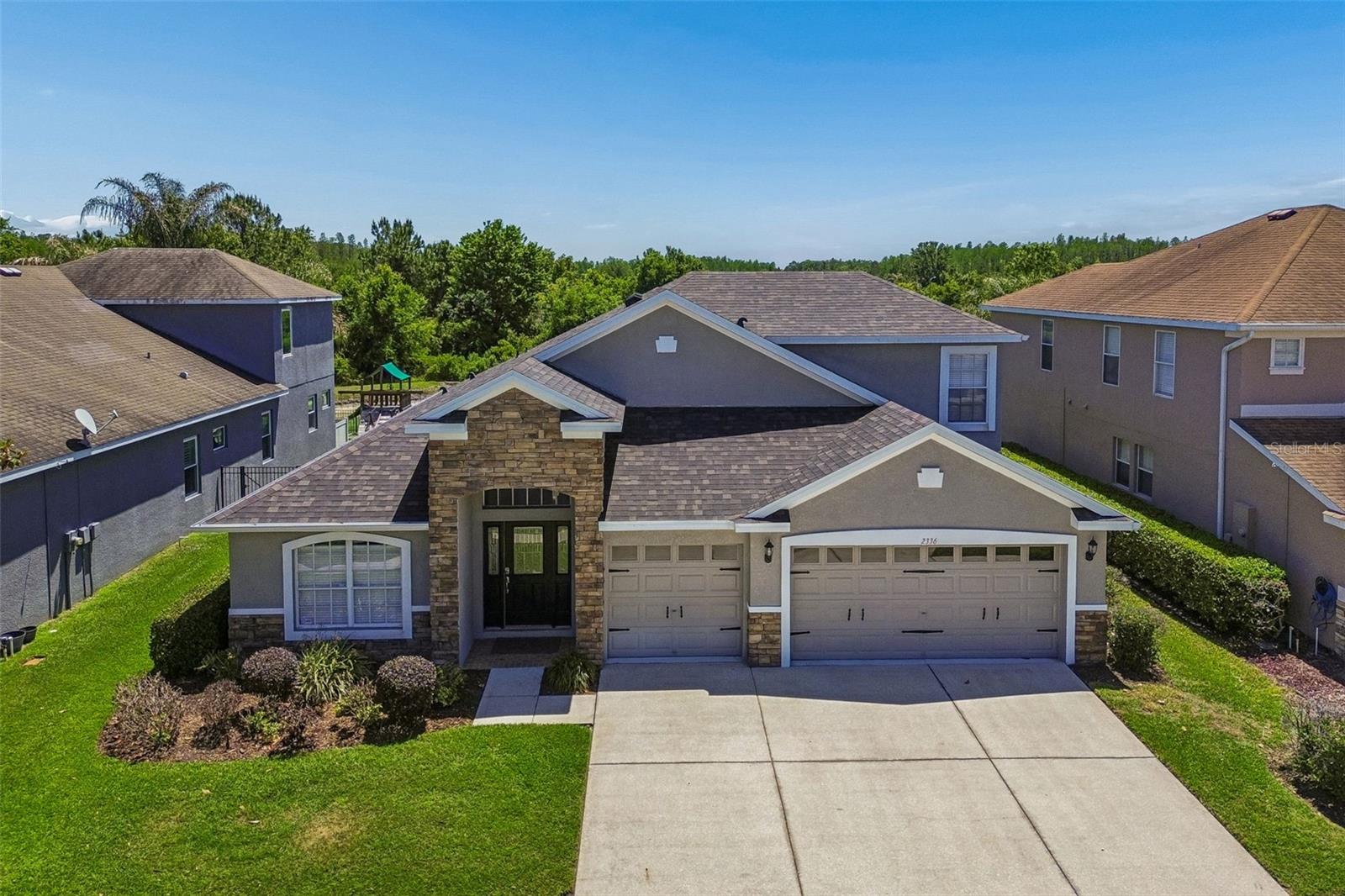 2336 Nesslewood Dr