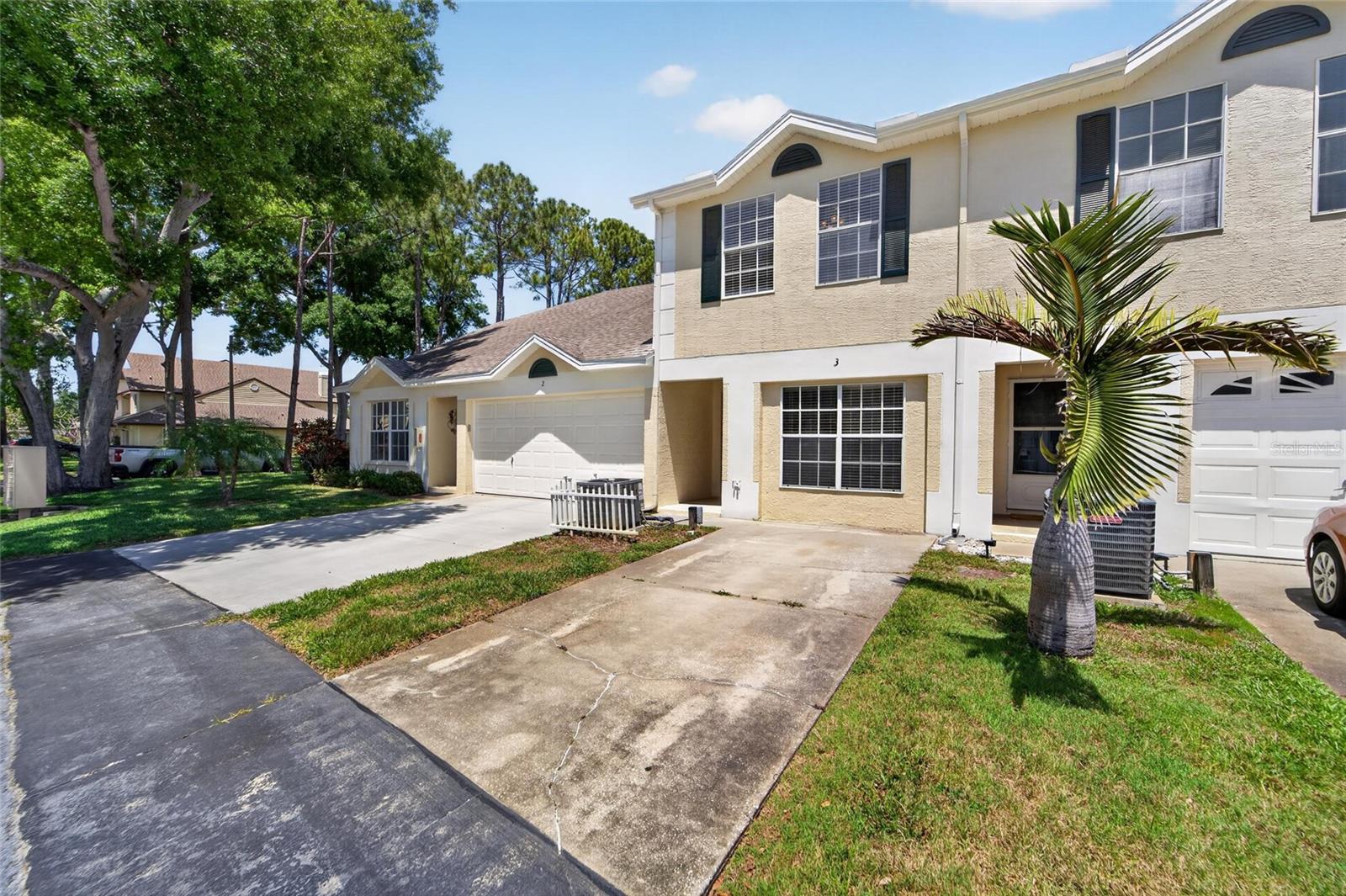 658 Green Valley Rd #B3