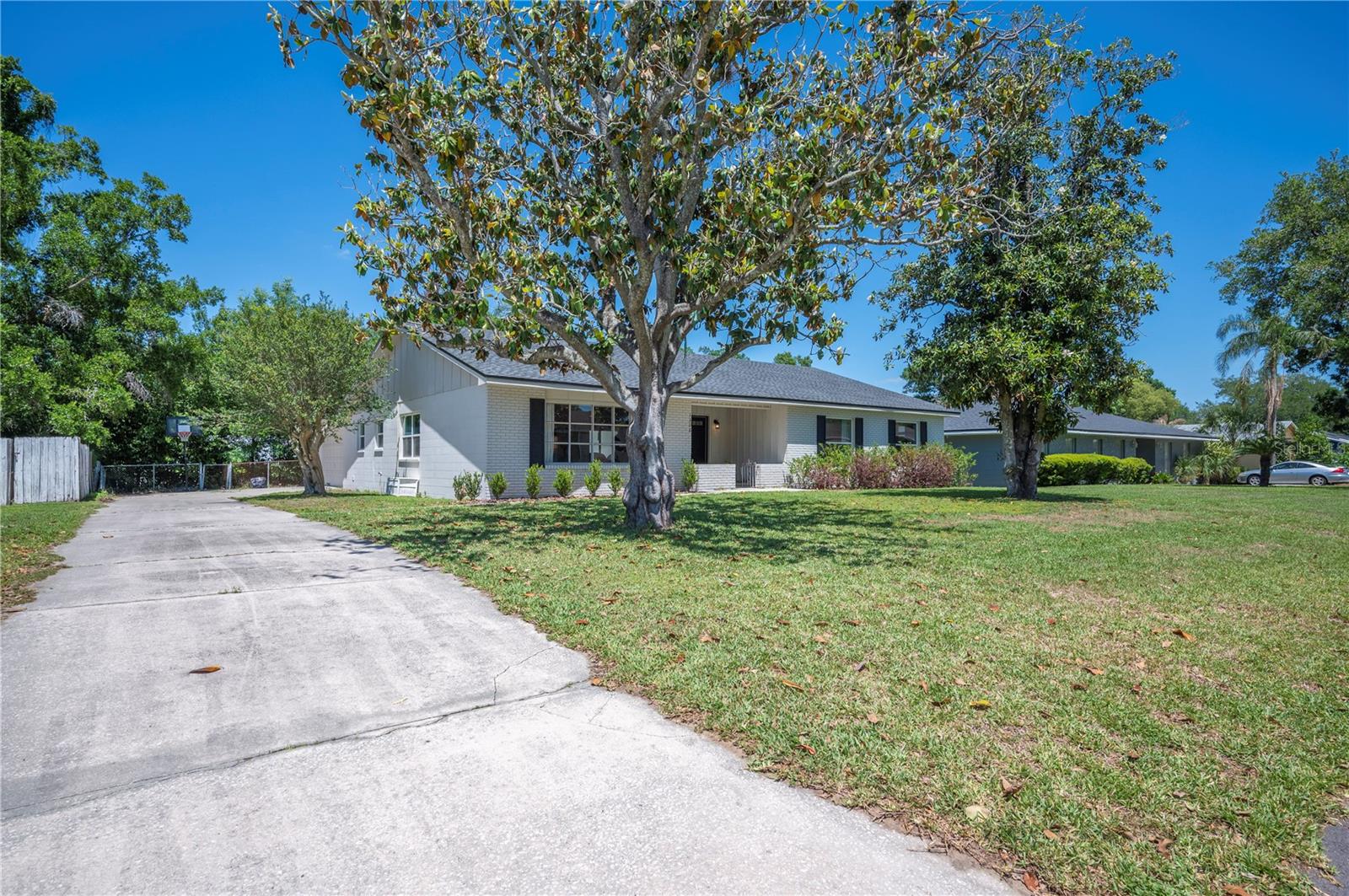 1308 Glenford Ln