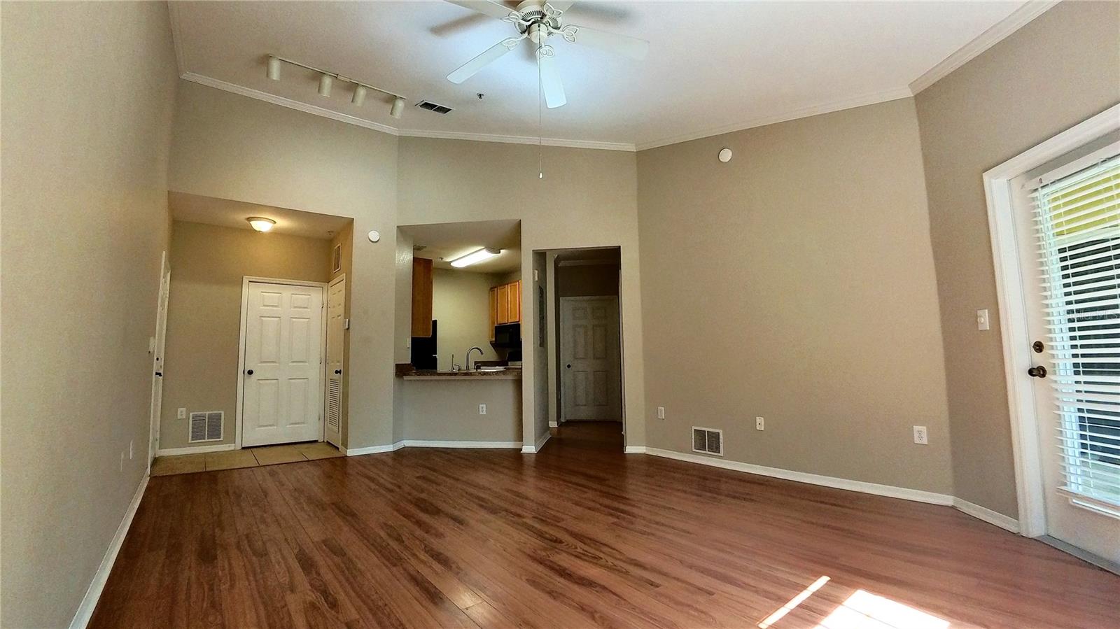 10017 Courtney Palms Blvd #304