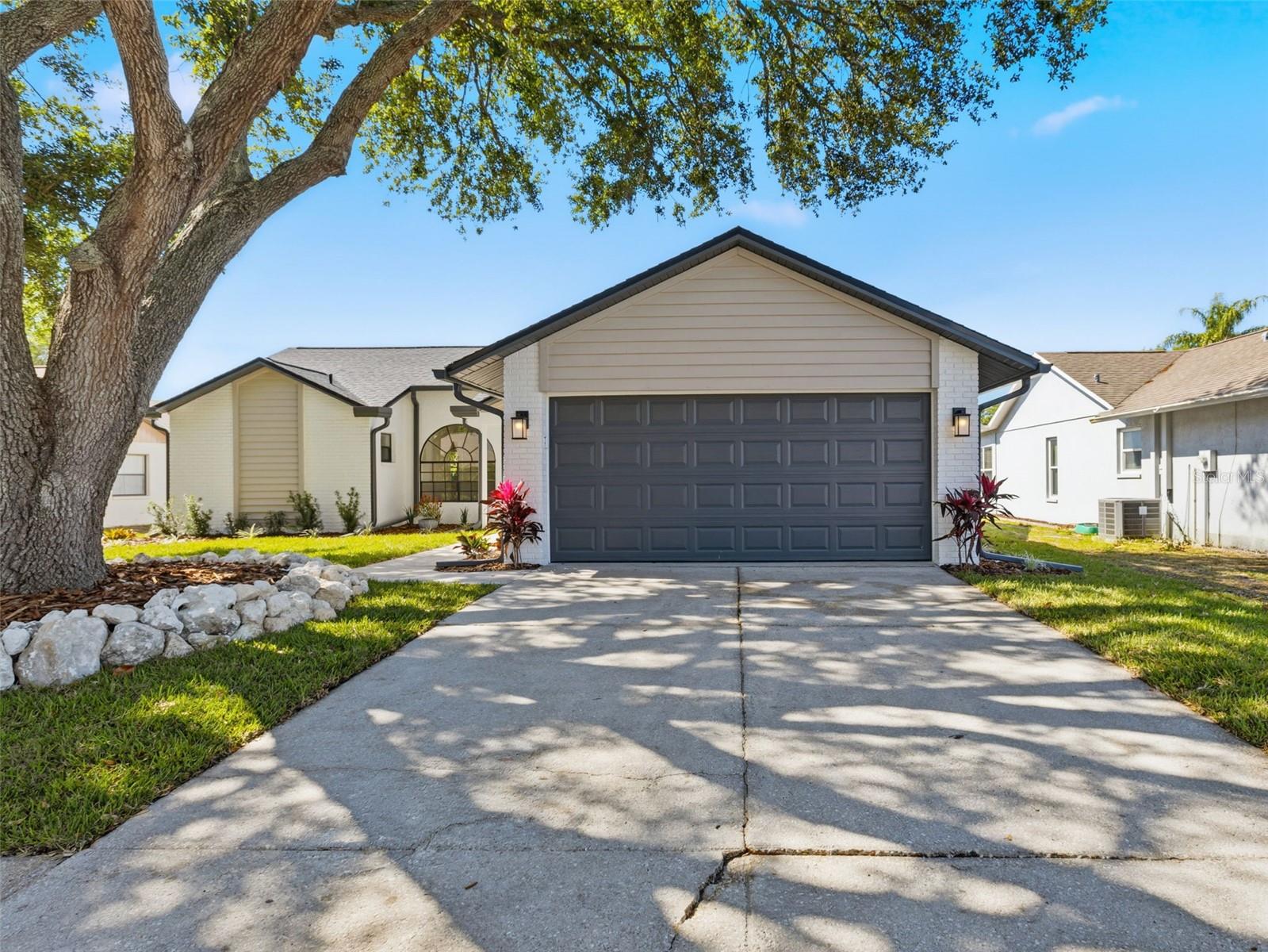 8452 Yearling Ln