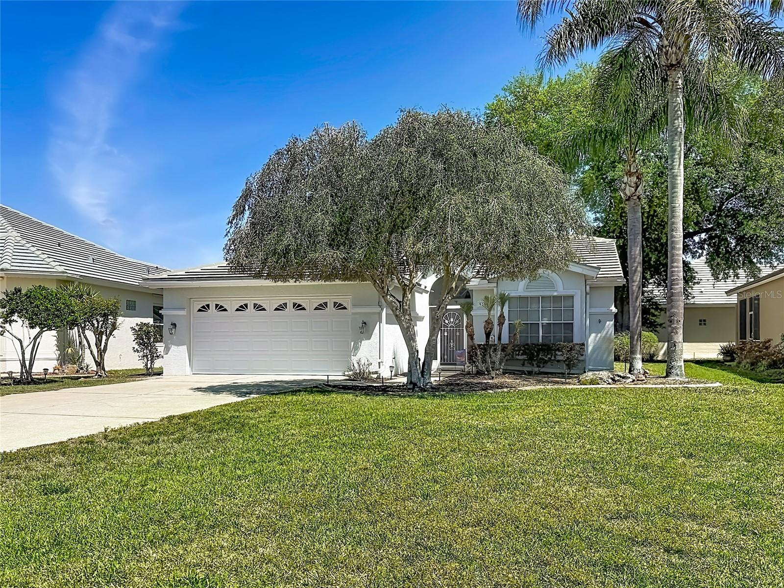 9289 Penelope Dr
