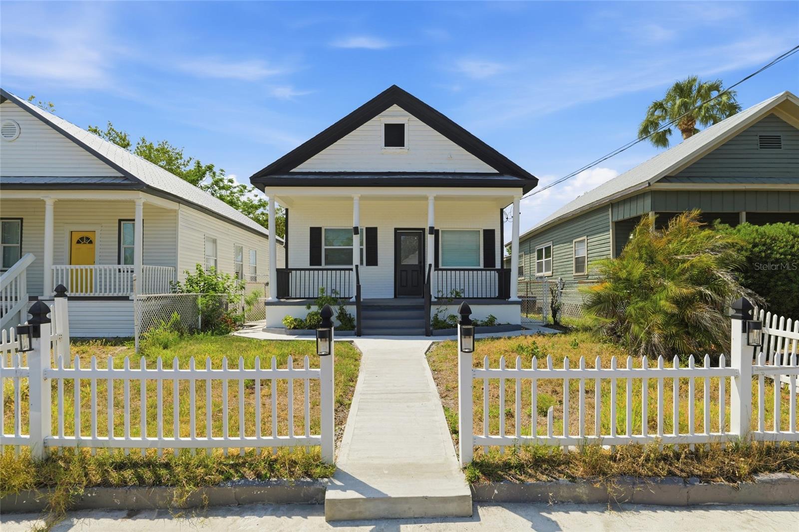 2120 W Nassau St