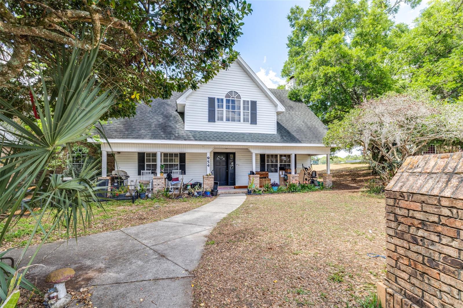 954 Odoniel Dr