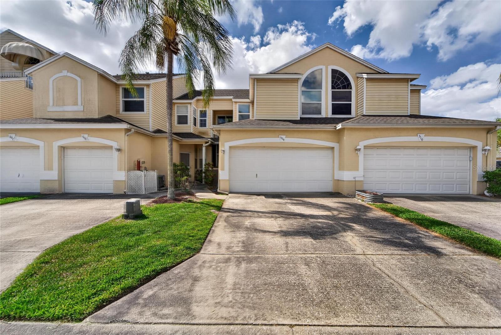 1050 Starkey Rd #509