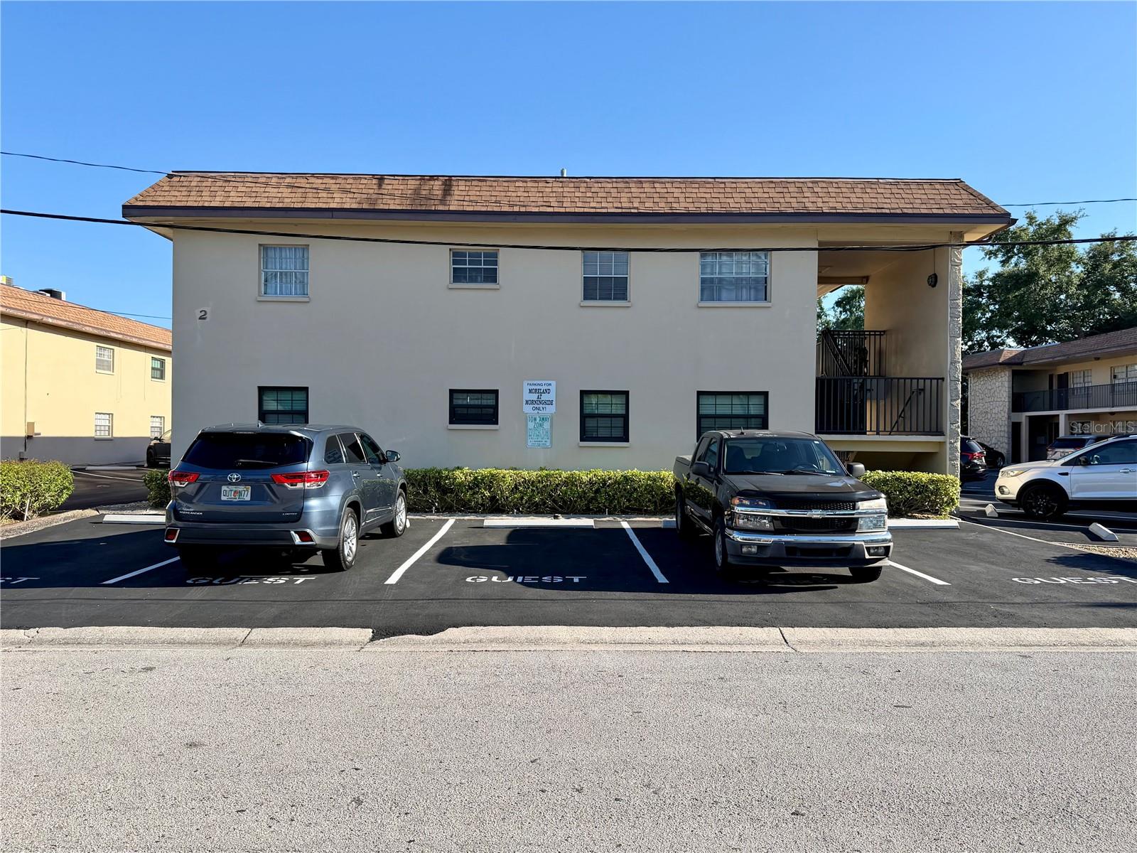 1320 Moreland Dr #12