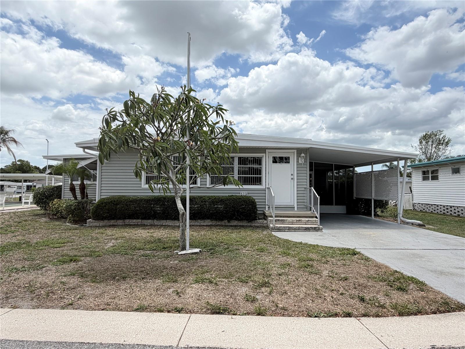 2331 Belleair Rd #529