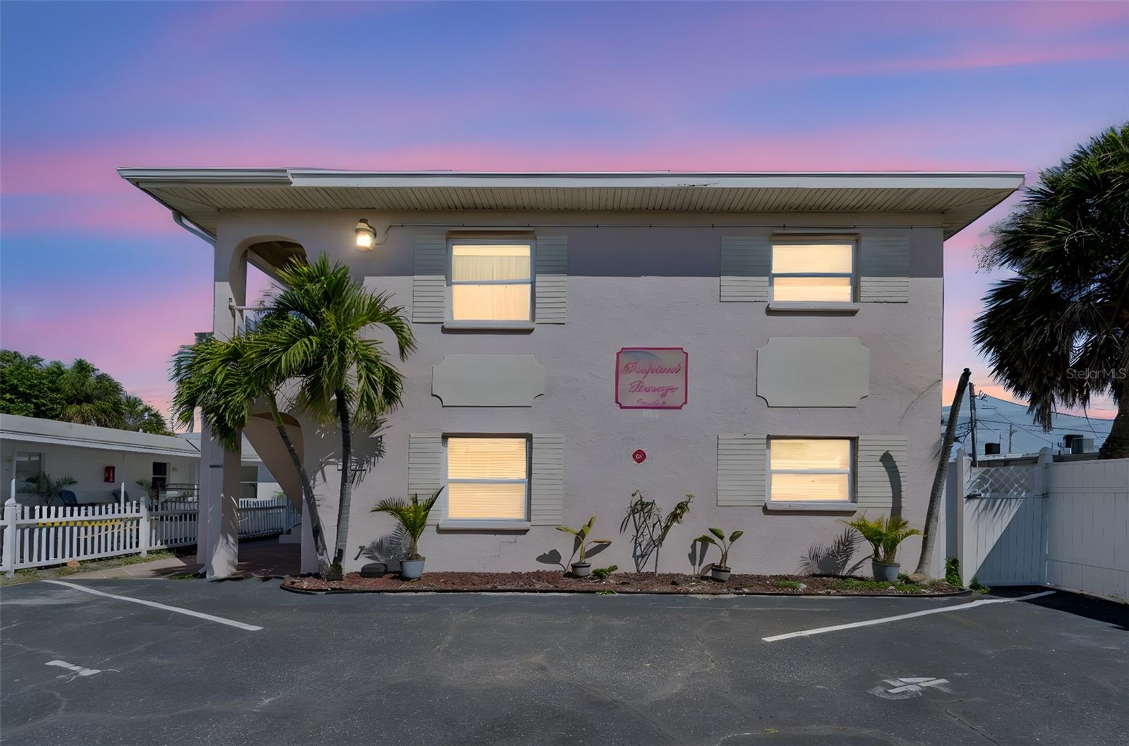 525 73rd Ave #5