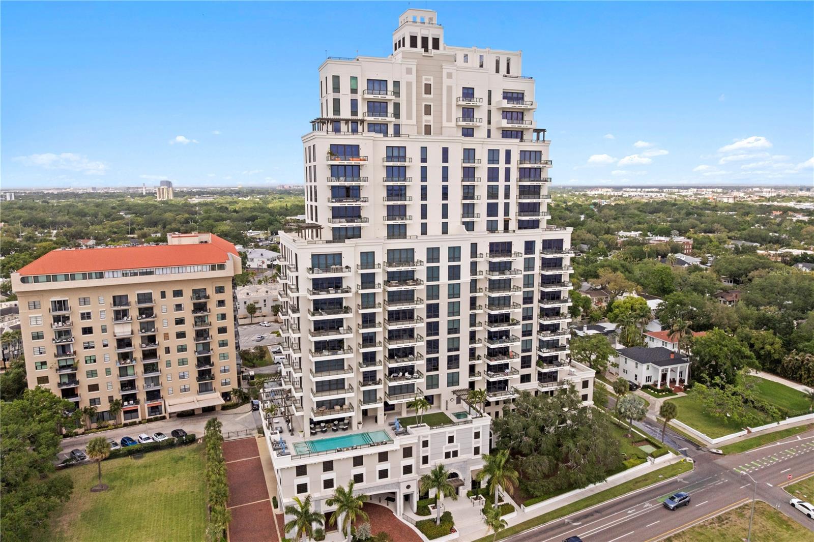 2103 Bayshore Blvd #504