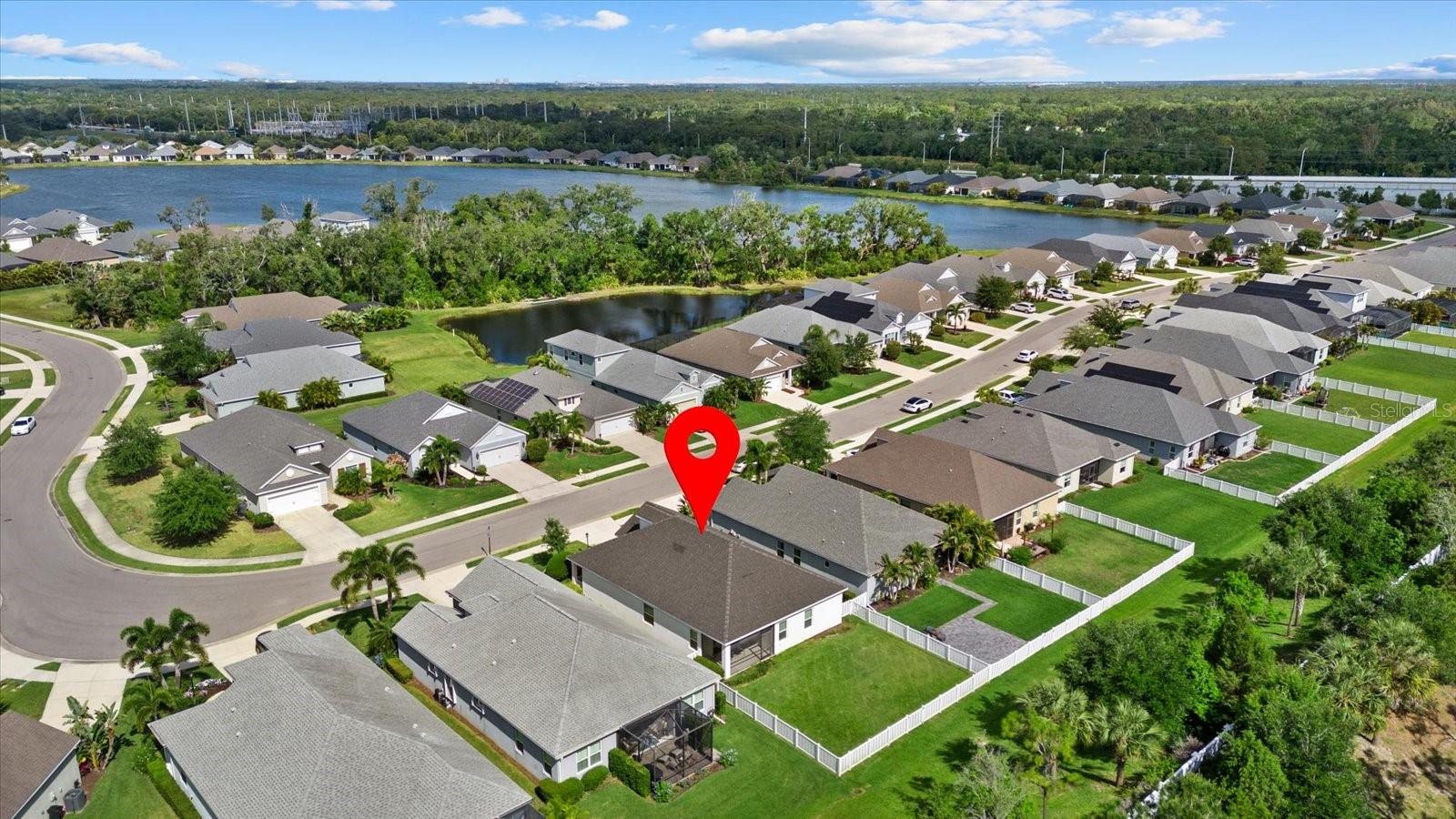 7526 Ridgelake Cir