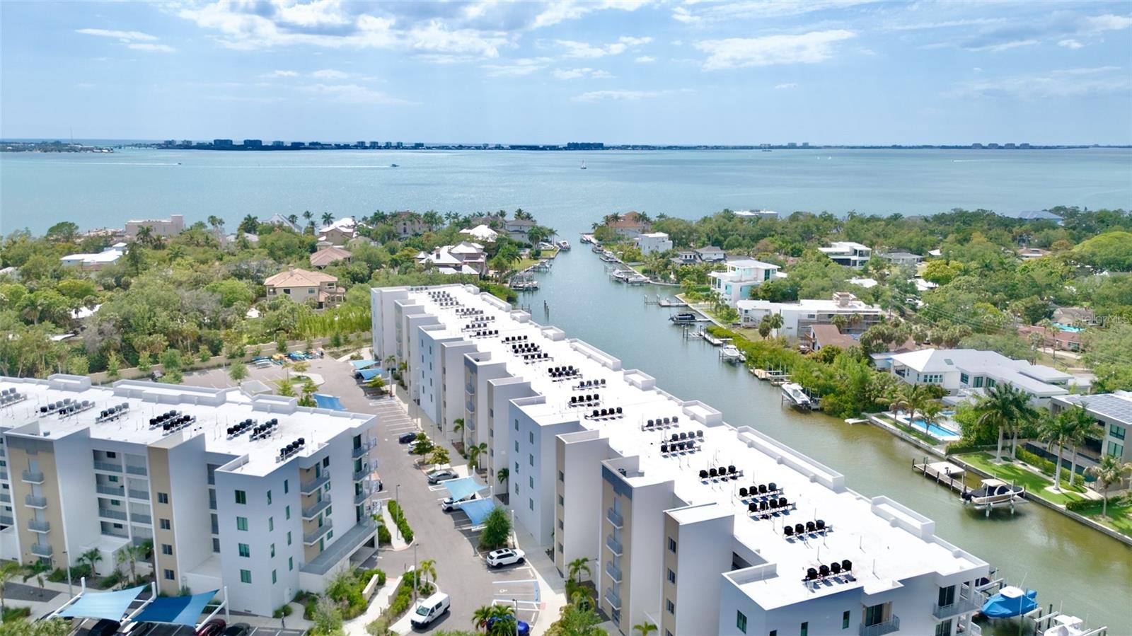1709 N Tamiami Trl #416