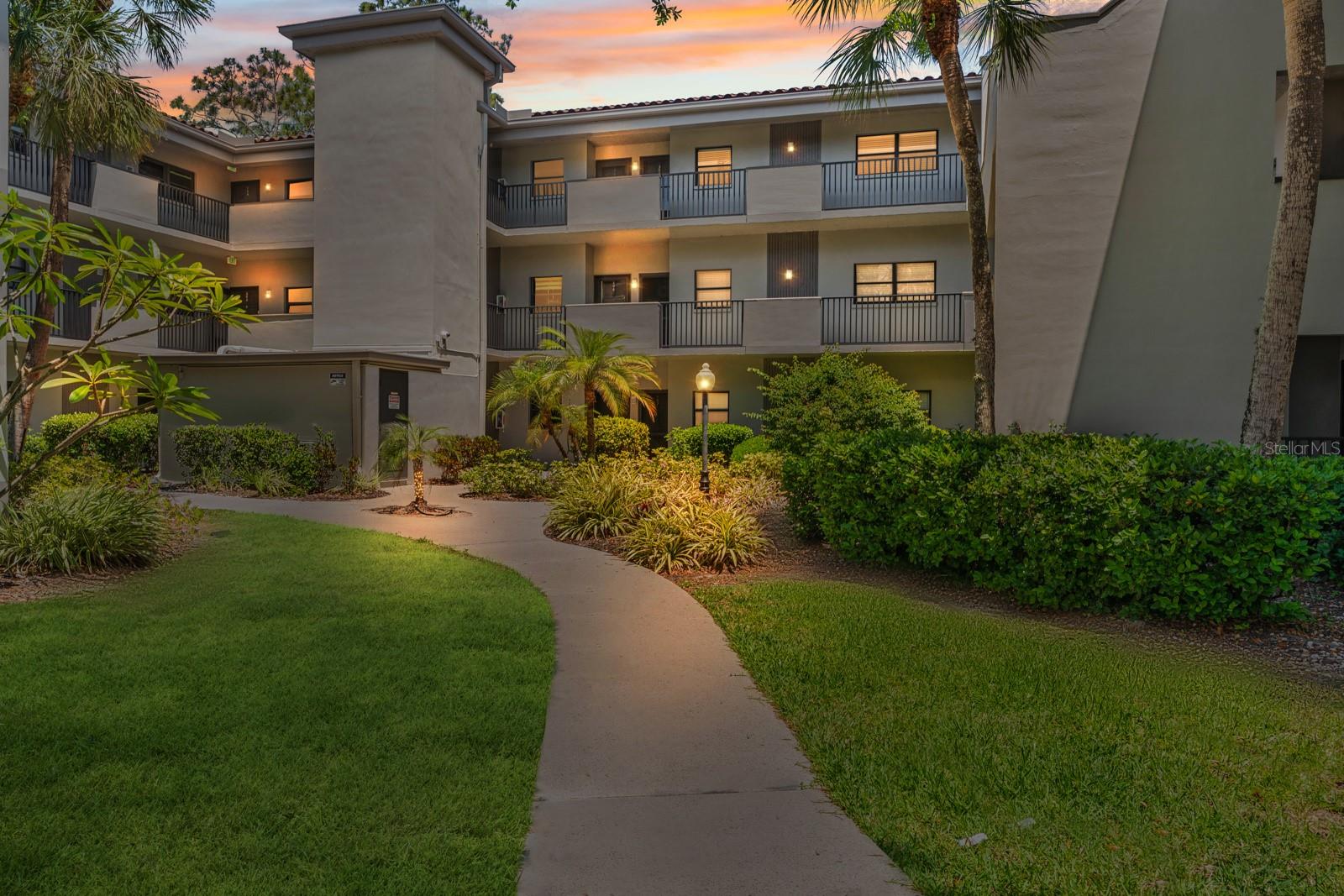2650 Countryside Blvd #B307