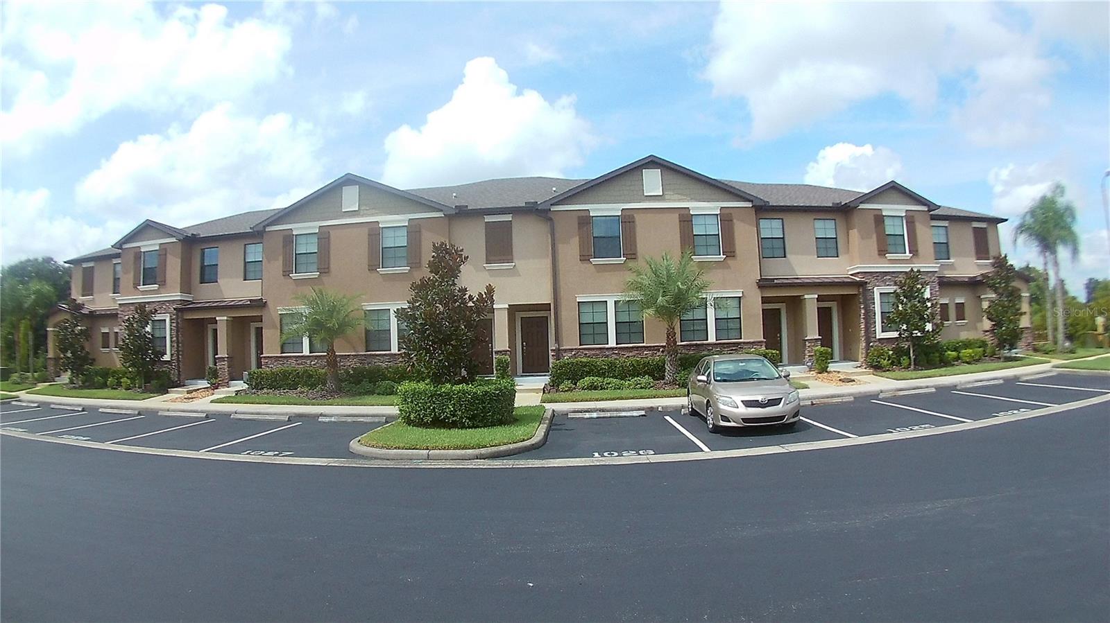 4252 Fennwood CT